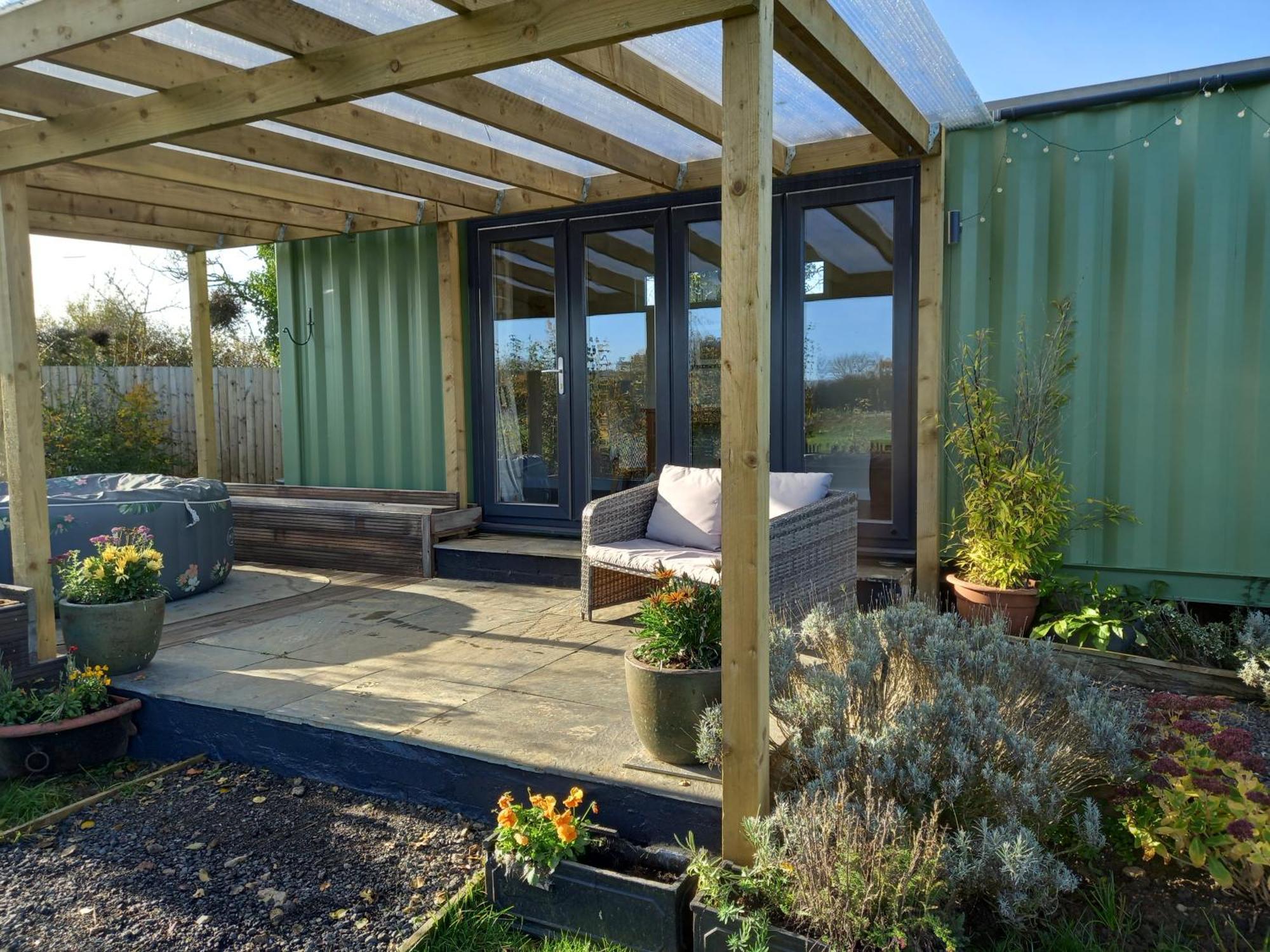 Sweet Pea Cabin Badsey ภายนอก รูปภาพ